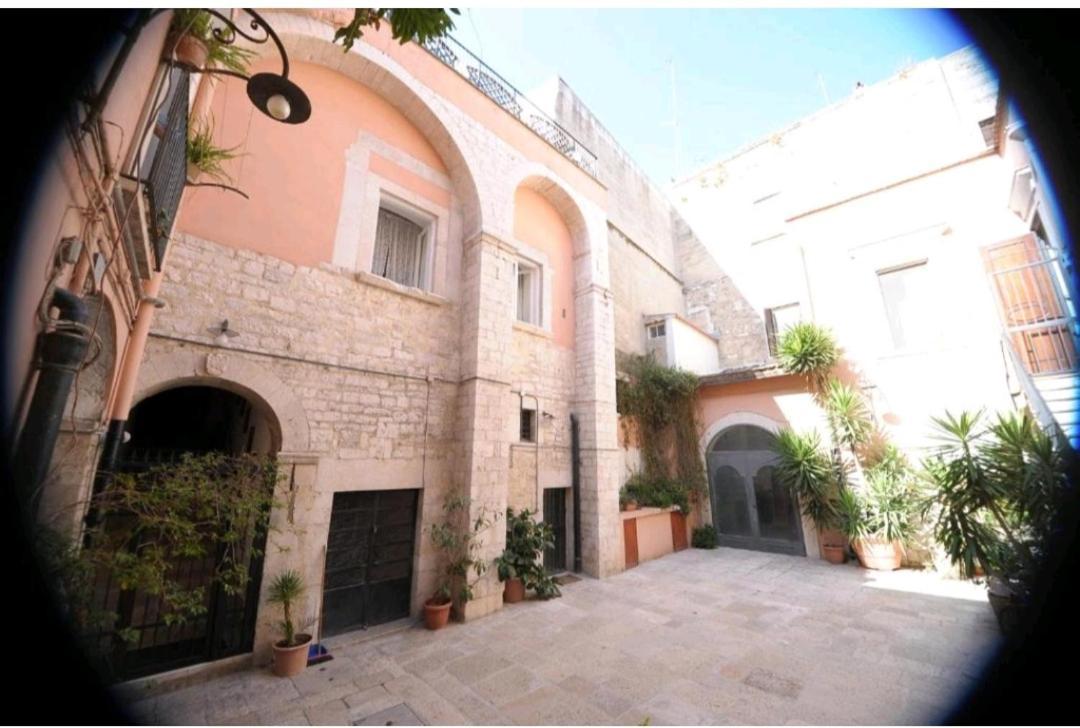 Casa Vacanza Saint Patrick Barletta Exterior photo